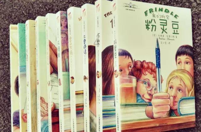 救援落湖男孩